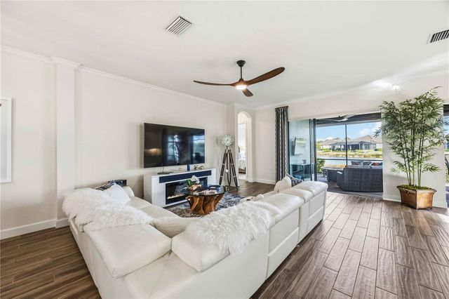 5400 MANCHINI STREET, Sarasota, FL 34238