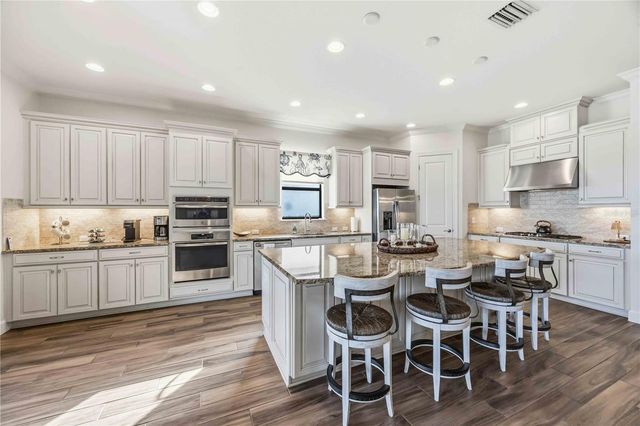 5400 MANCHINI STREET, Sarasota, FL 34238