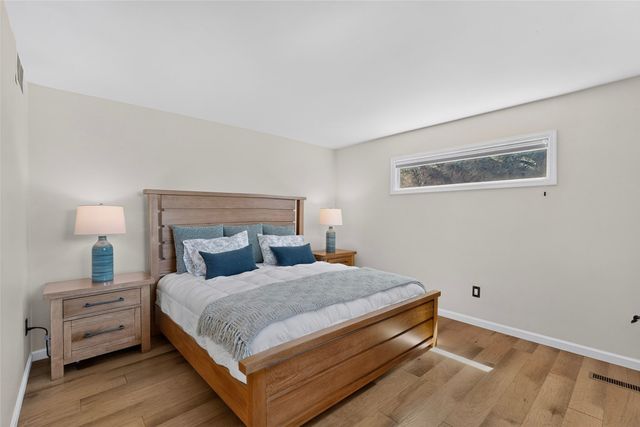 258 Loma Entrada, Santa Fe, NM 87501
