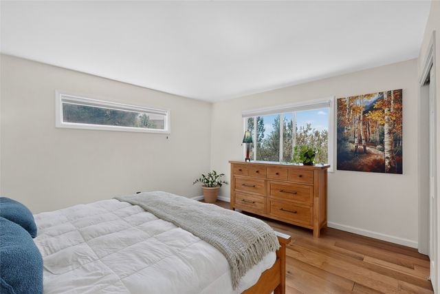 258 Loma Entrada, Santa Fe, NM 87501