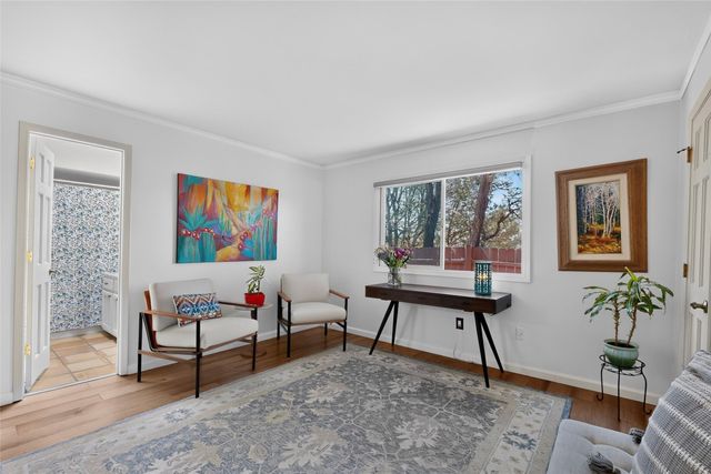 258 Loma Entrada, Santa Fe, NM 87501