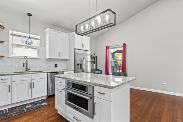535 S Wheeling Avenue, Tulsa, OK 74104