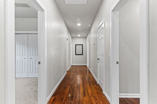 535 S Wheeling Avenue, Tulsa, OK 74104