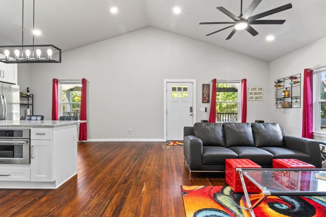 535 S Wheeling Avenue, Tulsa, OK 74104