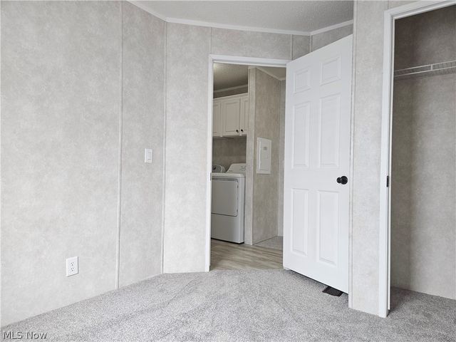 202 W Main Road 93, Conneaut, OH 44030