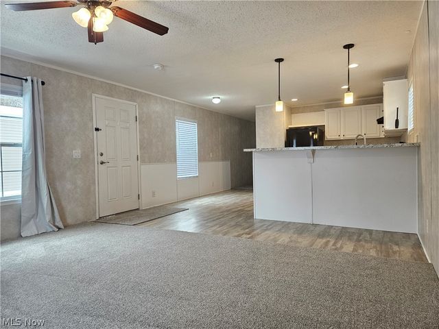 202 W Main Road 93, Conneaut, OH 44030