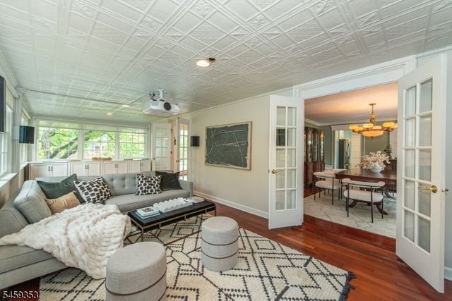 12 Melrose Pl, Montclair Twp., NJ 07042
