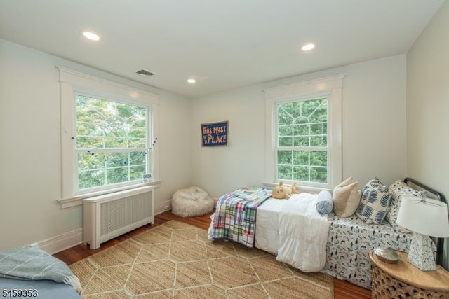 12 Melrose Pl, Montclair Twp., NJ 07042