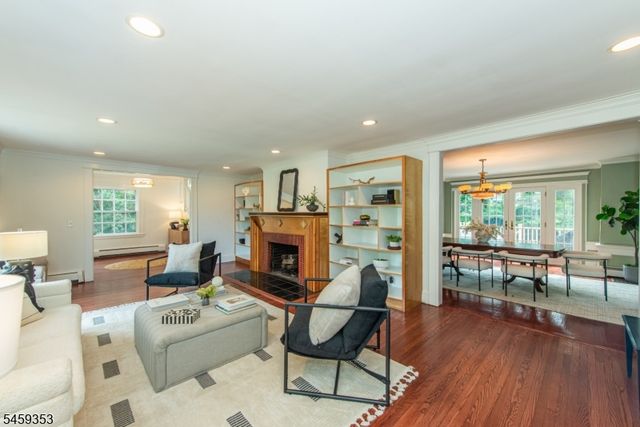 12 Melrose Pl, Montclair Twp., NJ 07042