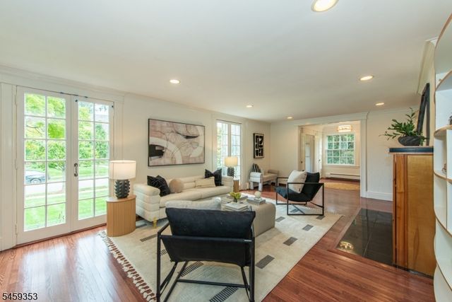 12 Melrose Pl, Montclair Twp., NJ 07042