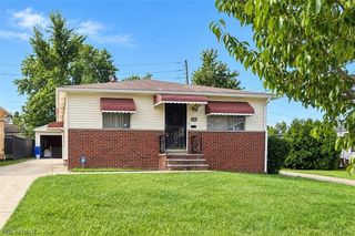 16710 Dynes Avenue, Cleveland, OH 44128