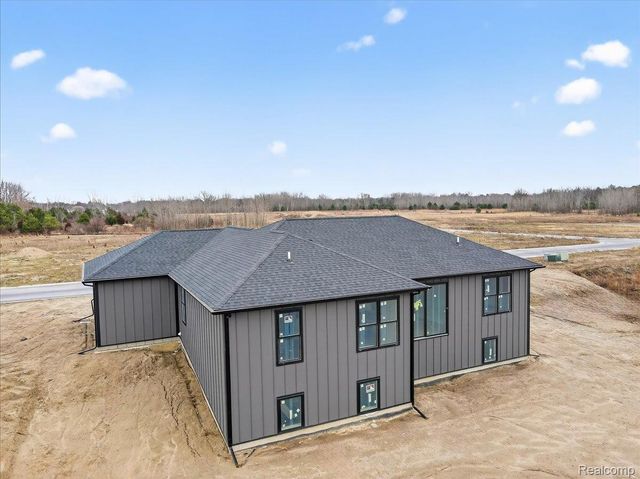 2401 McClellan Boulevard, Davison, MI 48423
