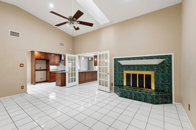 413 Hardwood Trail, Mesquite, TX 75150
