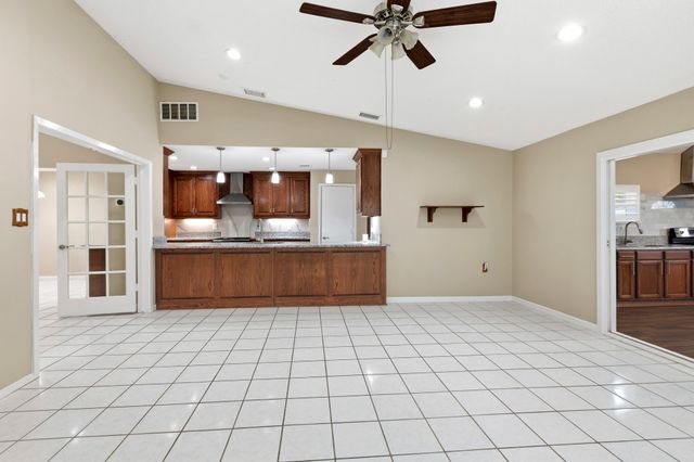 413 Hardwood Trail, Mesquite, TX 75150