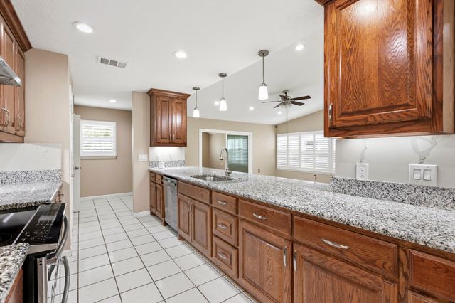 413 Hardwood Trail, Mesquite, TX 75150