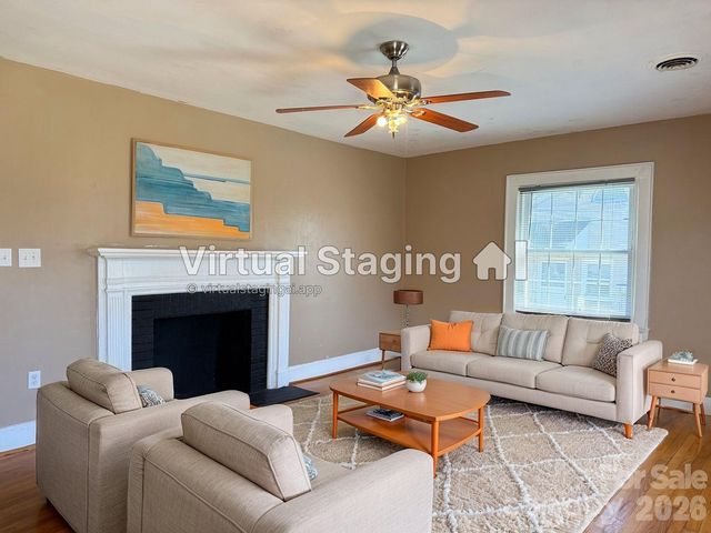 316 Sharon Avenue NW, Lenoir, NC 28645