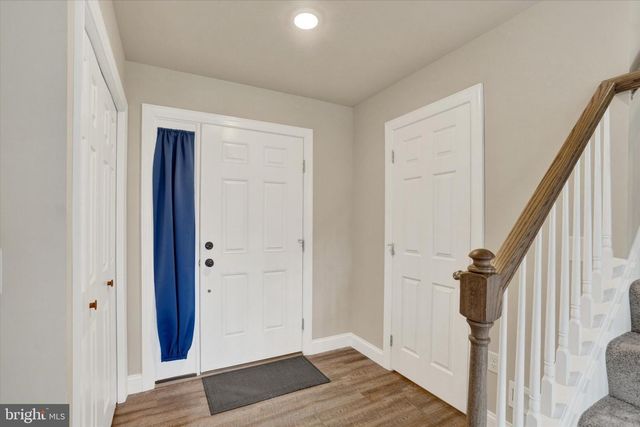 340 CEDAR HOLLOW, Manheim, PA 17545
