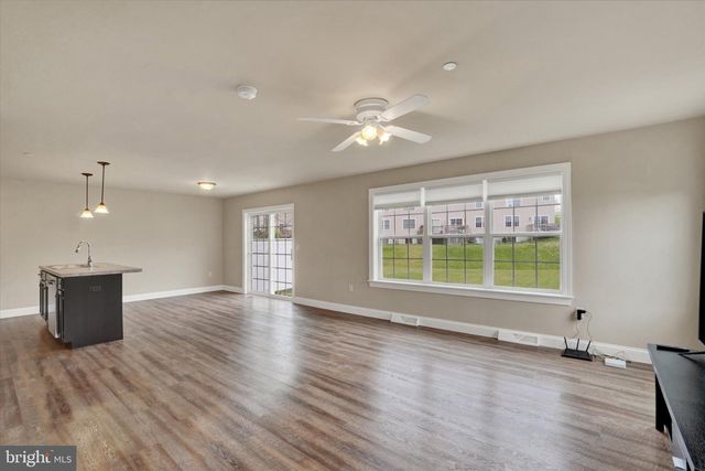 340 CEDAR HOLLOW, Manheim, PA 17545