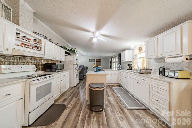 13753 Saint Thomas Drive, Stanfield, NC 28163