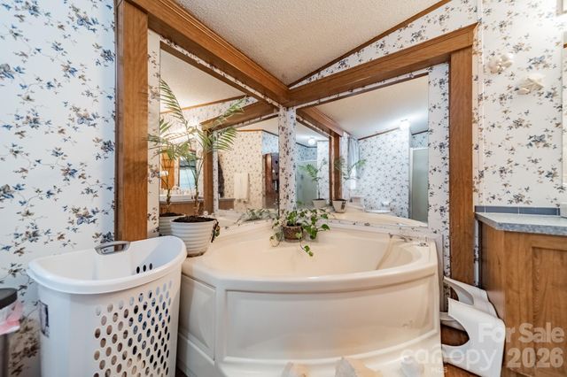 13753 Saint Thomas Drive, Stanfield, NC 28163
