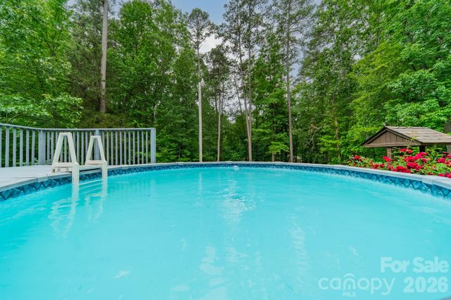 13753 Saint Thomas Drive, Stanfield, NC 28163