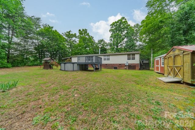 13753 Saint Thomas Drive, Stanfield, NC 28163