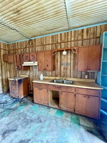 9501 E Cedar Hills Estates, Noble, OK 73068