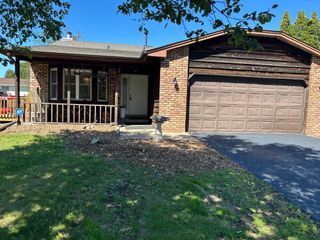 9741 Thomas Avenue N, Brooklyn Park, MN 55444