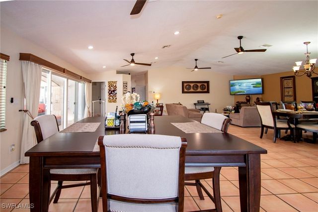 3528 SE 16th PL, Cape Coral, FL 33904