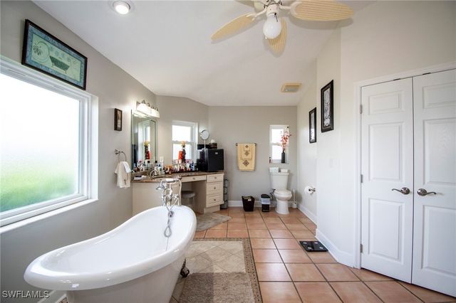 3528 SE 16th PL, Cape Coral, FL 33904