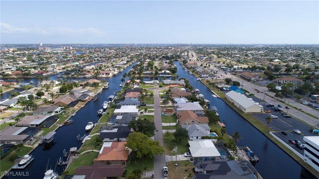 3528 SE 16th PL, Cape Coral, FL 33904