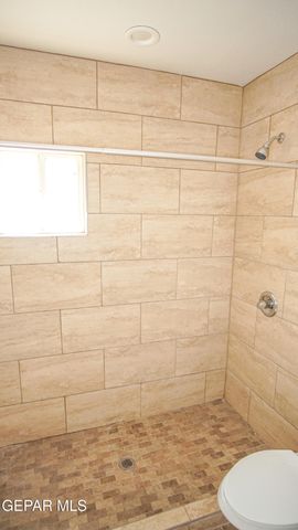 7320 Dale Road Main House, El Paso, TX 79915