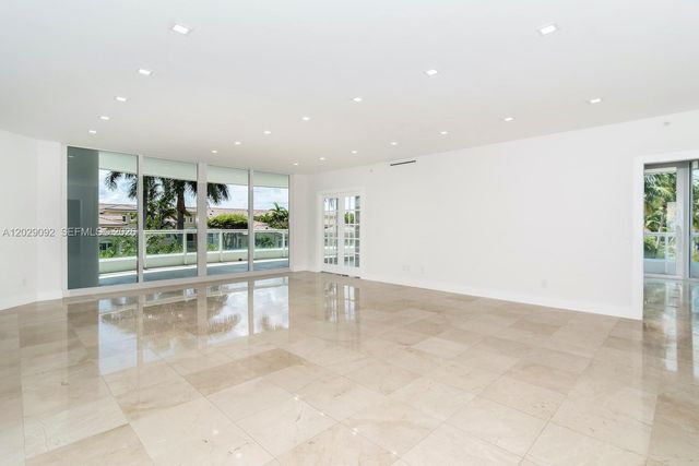 21050 NE 38th Ave 305, Aventura, FL 33180