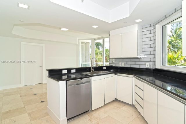 21050 NE 38th Ave 305, Aventura, FL 33180