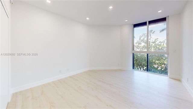 21050 NE 38th Ave 305, Aventura, FL 33180