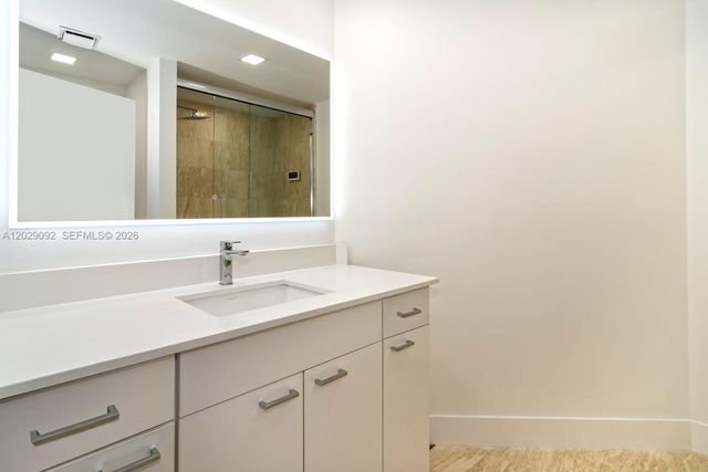 21050 NE 38th Ave 305, Aventura, FL 33180