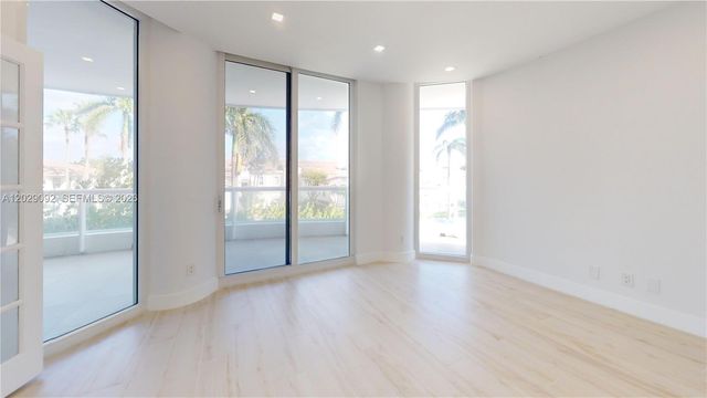 21050 NE 38th Ave 305, Aventura, FL 33180
