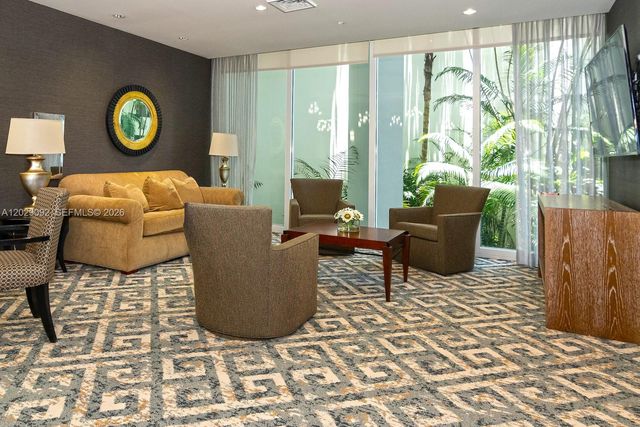 21050 NE 38th Ave 305, Aventura, FL 33180