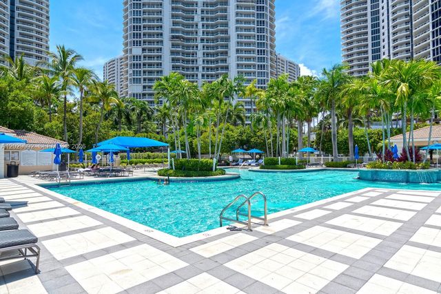 21050 NE 38th Ave 305, Aventura, FL 33180