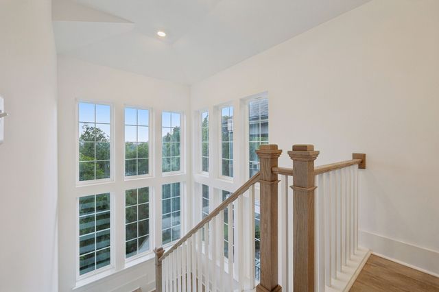 203 Daydreamer Ln, Nashville, TN 37206