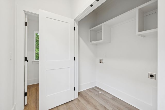 203 Daydreamer Ln, Nashville, TN 37206