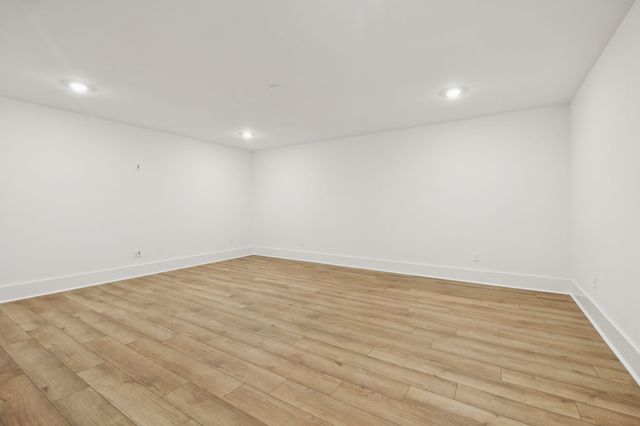 203 Daydreamer Ln, Nashville, TN 37206