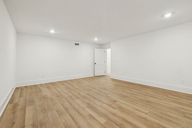 203 Daydreamer Ln, Nashville, TN 37206