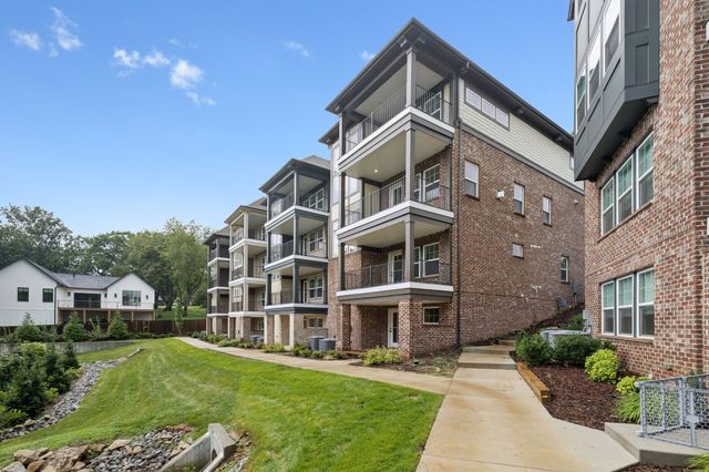 203 Daydreamer Ln, Nashville, TN 37206