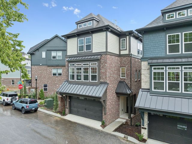 203 Daydreamer Ln, Nashville, TN 37206