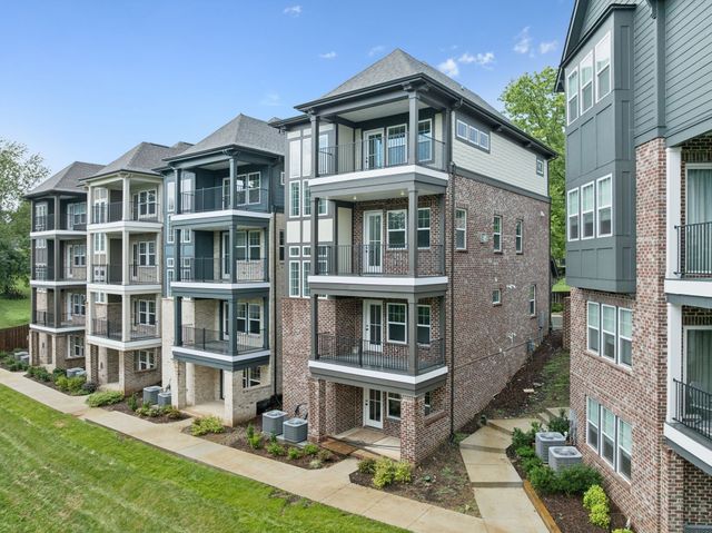 203 Daydreamer Ln, Nashville, TN 37206