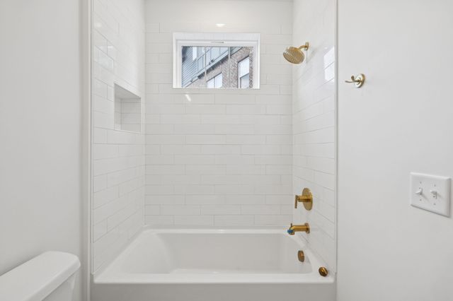 203 Daydreamer Ln, Nashville, TN 37206