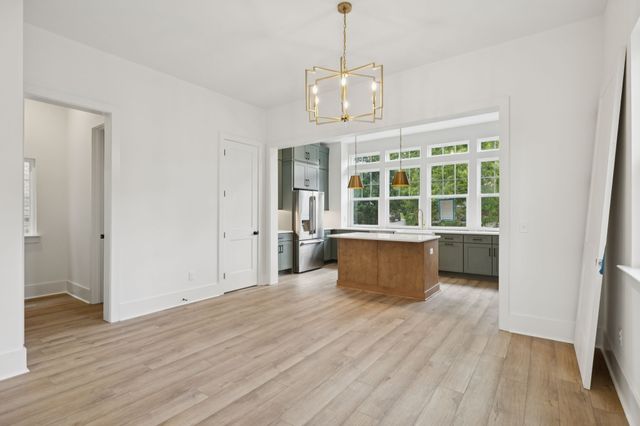 203 Daydreamer Ln, Nashville, TN 37206