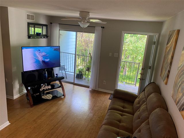 3204 Menchaca RD 408, Austin, TX 78704