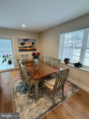 107 LAMPLIGHTER CT, Marlton, NJ 08053